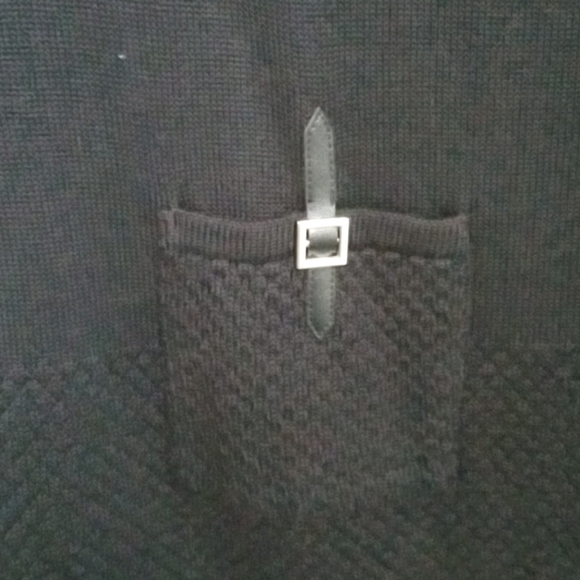 EUC rare black tunic style that hits top of waist - Picture 5 of 8